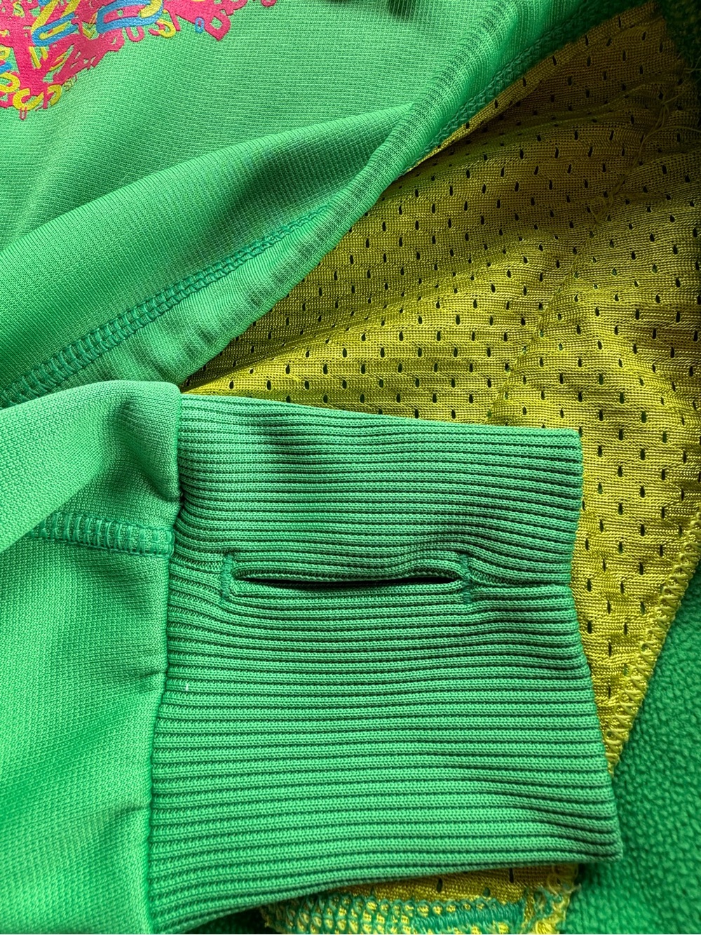 Women’s Nike Therma-fit. Sz L vibrant Kelly Green. All the bells and whistles! - Picture 5 of 9